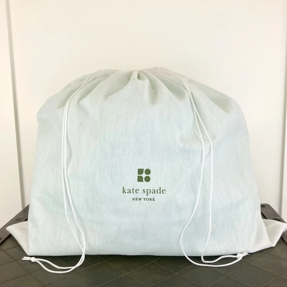 NWOT Kate Spade 19